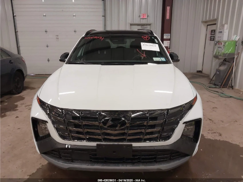 Hyundai Tucson, снимка 11 - Автомобили и джипове - 56608673