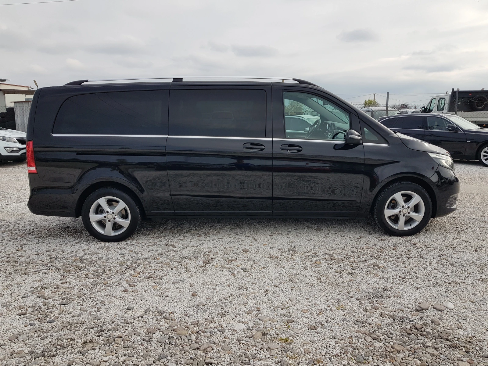 Mercedes-Benz V 220 D EXTRALONG /10/2018г. EURO 6B ЛИЗИНГ - изображение 4