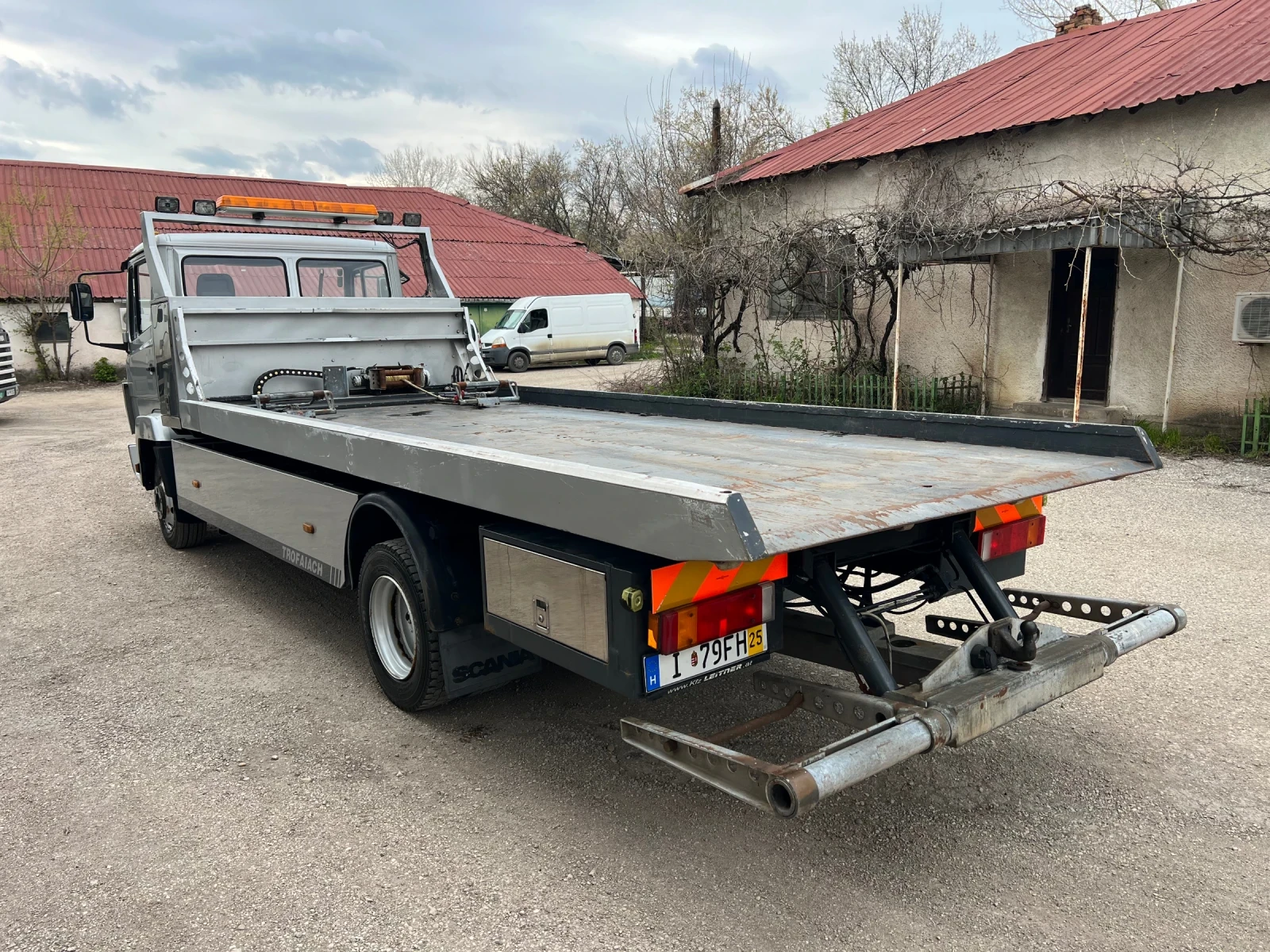 Mercedes-Benz 811 Хидравлика вилици - изображение 5