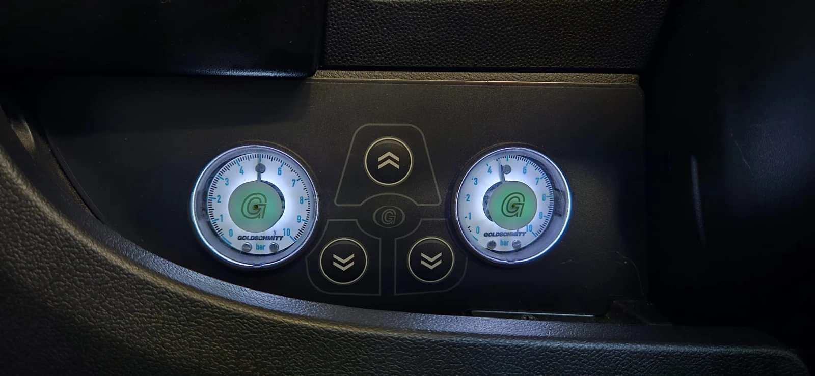 Кемпер Challenger Challenger V210 Road Edition VIP - изображение 9