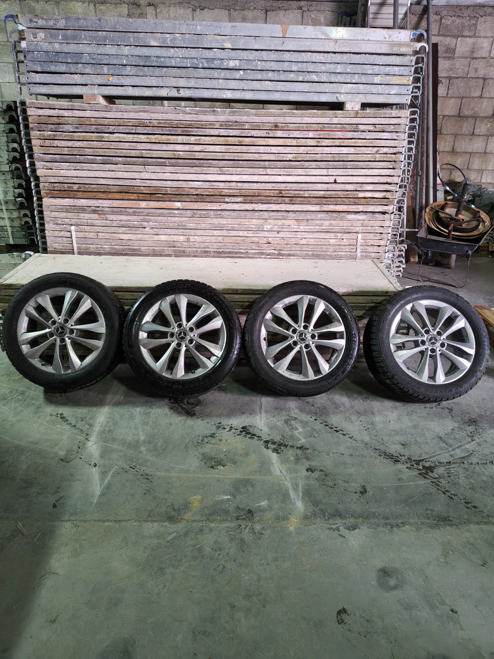 Гуми с джанти Dunlop 225/50R17, снимка 2 - Гуми и джанти - 54138912