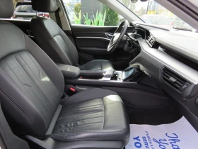 Audi E-Tron Progressiv* DIGITAL* 4 ПОДГРЕВА* ПАНОРАМА* КАМЕРА*, снимка 10