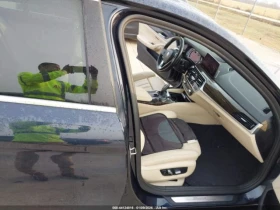 BMW 530 * РЕКАРО* ШИБИДАХ* KEYLESS* ПОДГРЕВ* КАМЕРА* , снимка 10