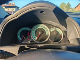 Toyota Corolla verso, снимка 12