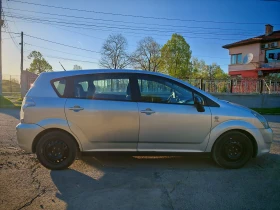 Toyota Corolla verso, снимка 6