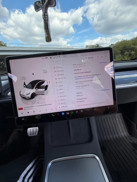Tesla Model Y Performance, снимка 10