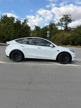 Tesla Model Y Performance, снимка 5