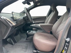 BMW iX xDrive40 = Sport Package= Sky Lounge  | Mobile.bg   4