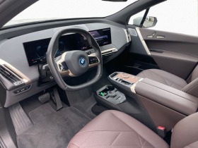 BMW iX xDrive40 = Sport Package= Sky Lounge Гаранция, снимка 5