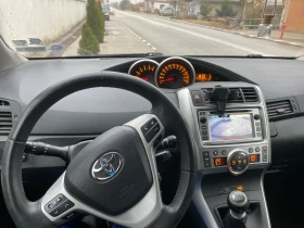 Обява за продажба на Toyota Corolla verso D4D ~12 300 лв. - изображение 6