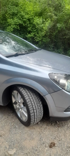     Opel Astra    GTC