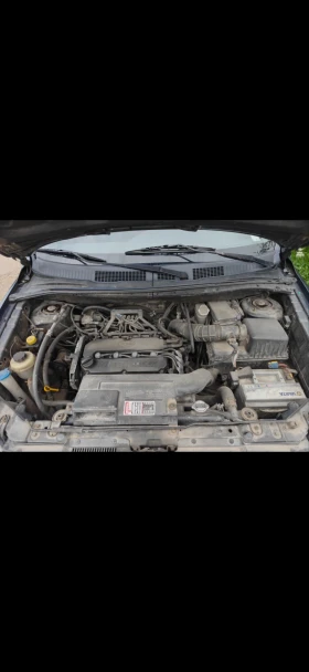 Kia Carens 1.6 газ, снимка 7