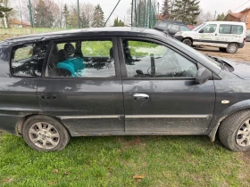 Kia Carens 1.6 газ, снимка 3