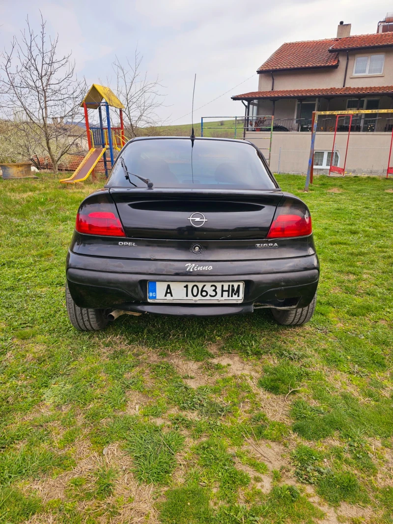 Opel Tigra, снимка 3 - Автомобили и джипове - 47857468