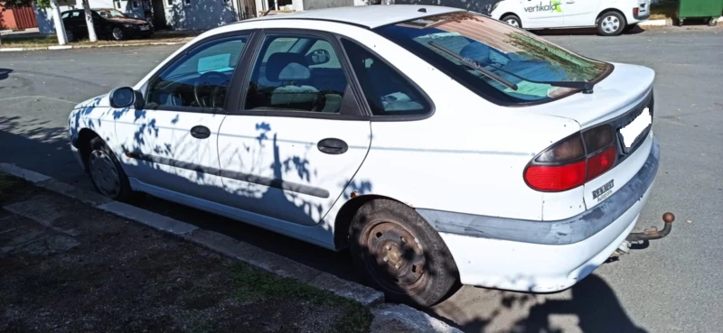 Renault Laguna 1.8 Теглич /Газ нова, снимка 6 - Автомобили и джипове - 48201376