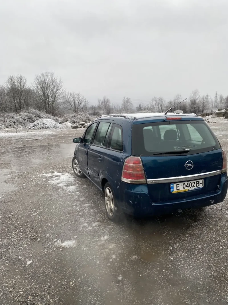 Opel Zafira 1.9 dizel, снимка 1 - Автомобили и джипове - 48455415