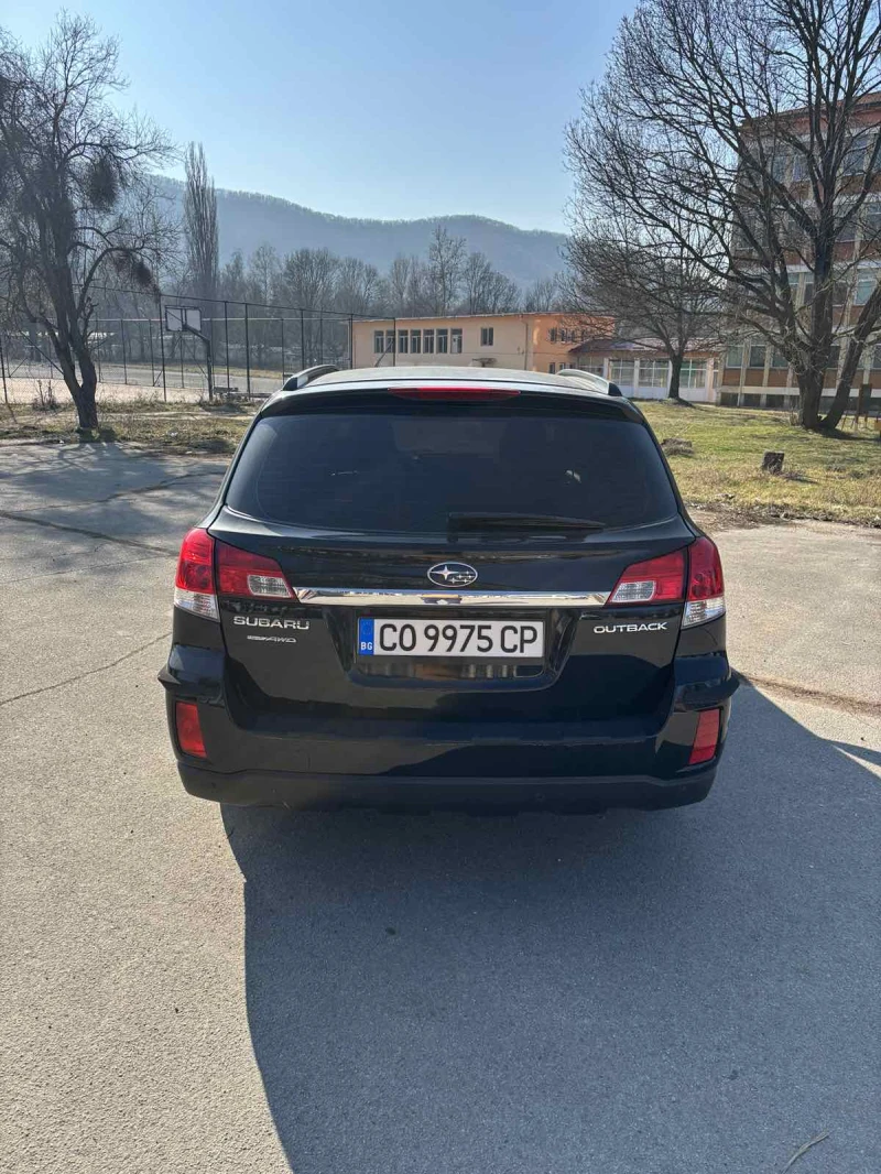 Subaru Outback, снимка 3 - Автомобили и джипове - 49100238