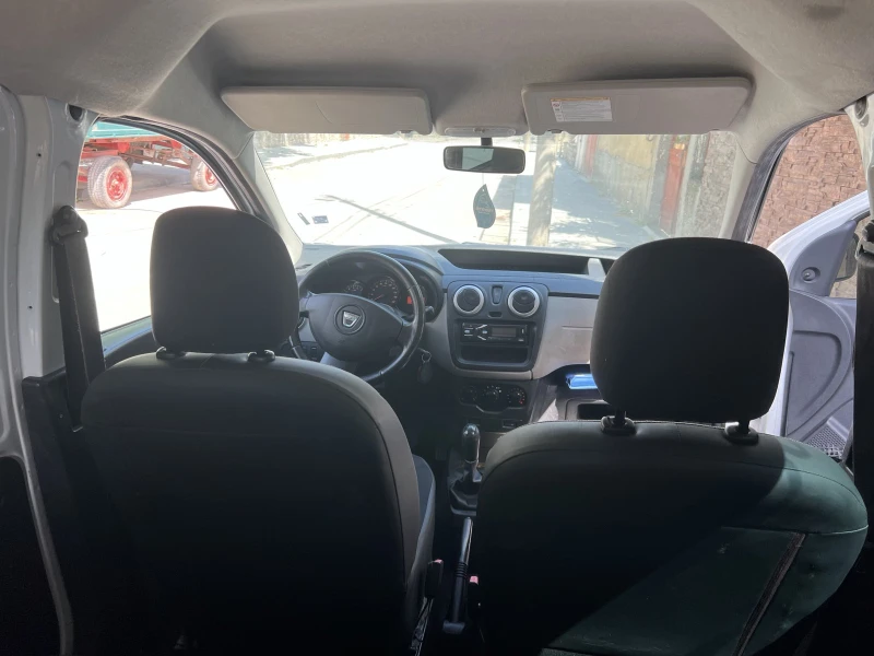 Dacia Dokker, снимка 6 - Автомобили и джипове - 52617344