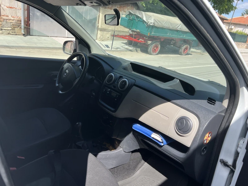 Dacia Dokker, снимка 5 - Автомобили и джипове - 52617344