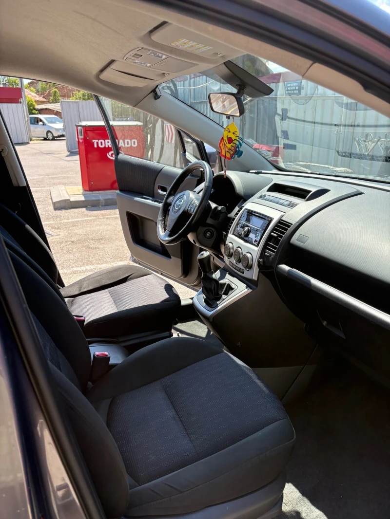 Mazda 5, снимка 11 - Автомобили и джипове - 52412190