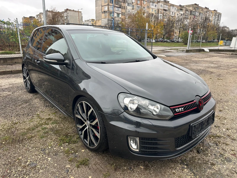 VW Golf 2.0TSI GTI, снимка 9 - Автомобили и джипове - 52470449