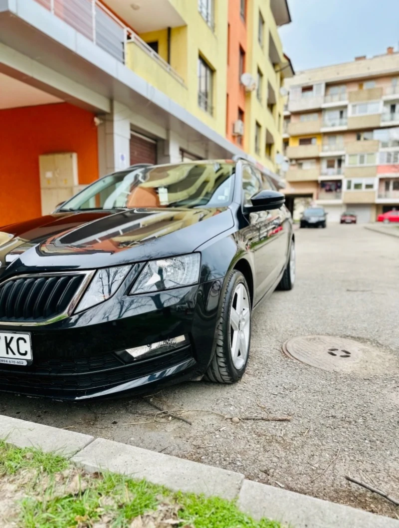 Skoda Octavia 1.6 tdi, снимка 4 - Автомобили и джипове - 52564923