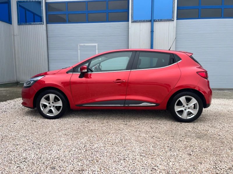 Renault Clio, снимка 12 - Автомобили и джипове - 52787330