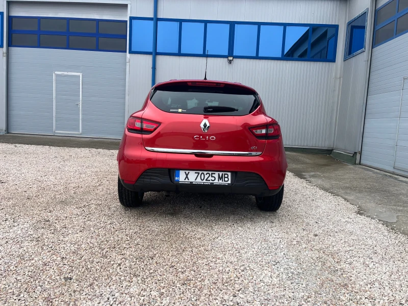 Renault Clio, снимка 10 - Автомобили и джипове - 52787330