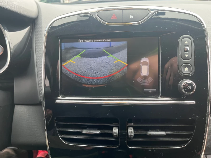 Renault Clio, снимка 8 - Автомобили и джипове - 52787330