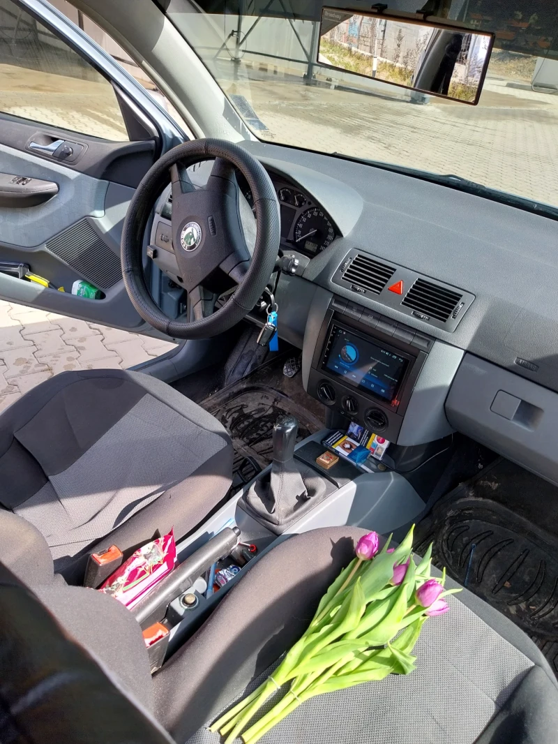 Skoda Fabia, снимка 4 - Автомобили и джипове - 53303239