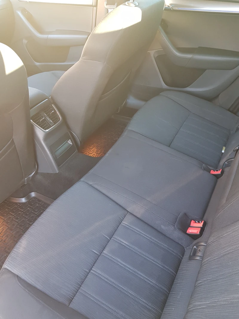 Skoda Octavia, снимка 9 - Автомобили и джипове - 53211639