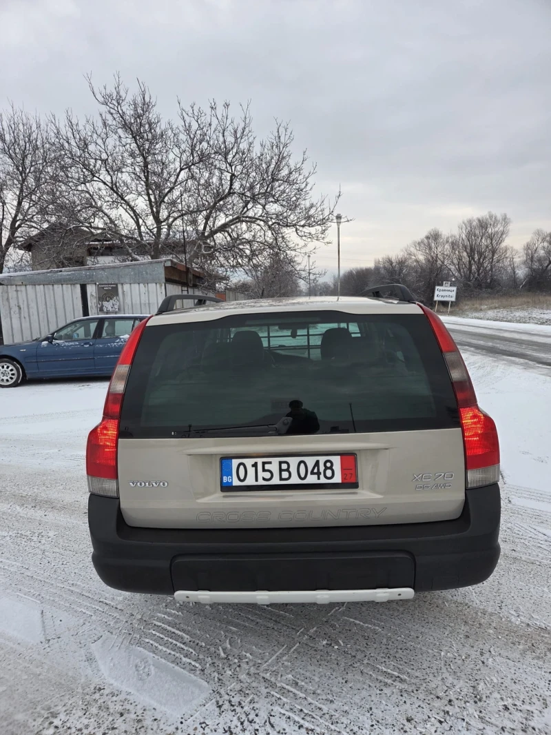 Volvo Xc70, снимка 6 - Автомобили и джипове - 53327765