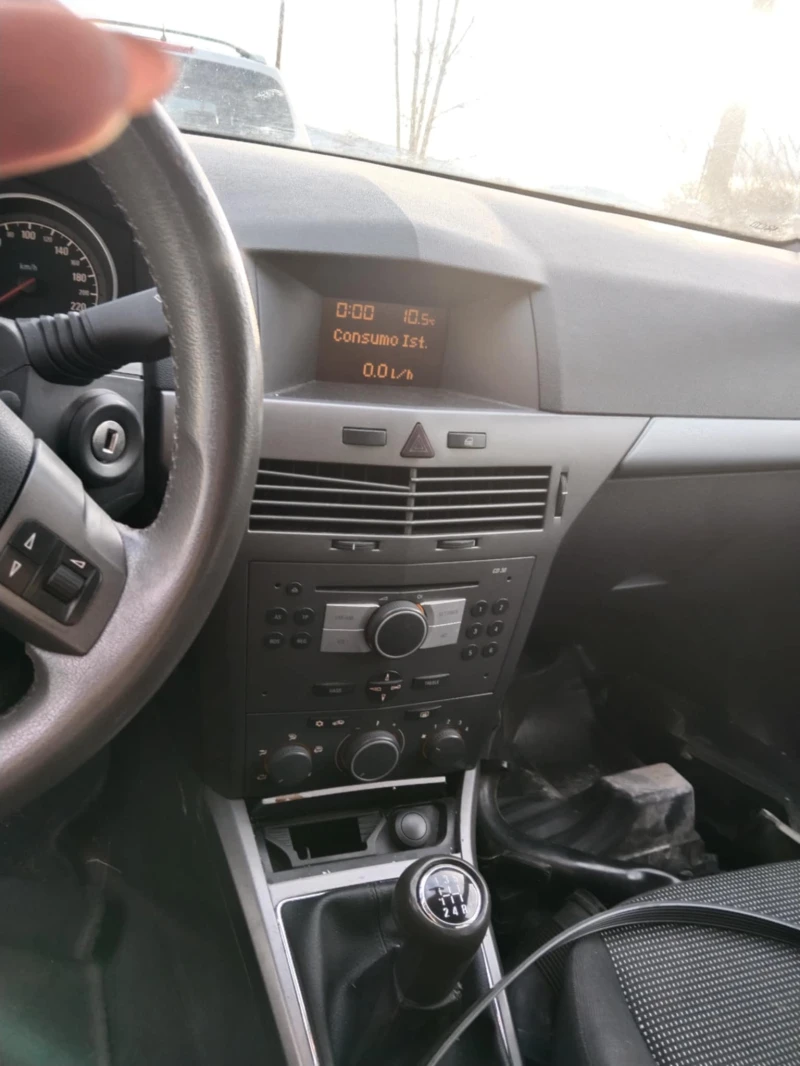 Opel Astra 1.7 D, снимка 5 - Автомобили и джипове - 53394288