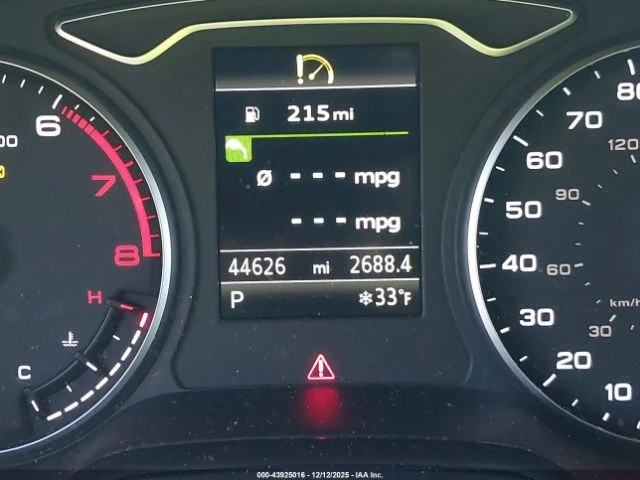 Audi A3 40 TFSI FRONT‑WHEEL DRIVE S TRONIC, снимка 12 - Автомобили и джипове - 53507632