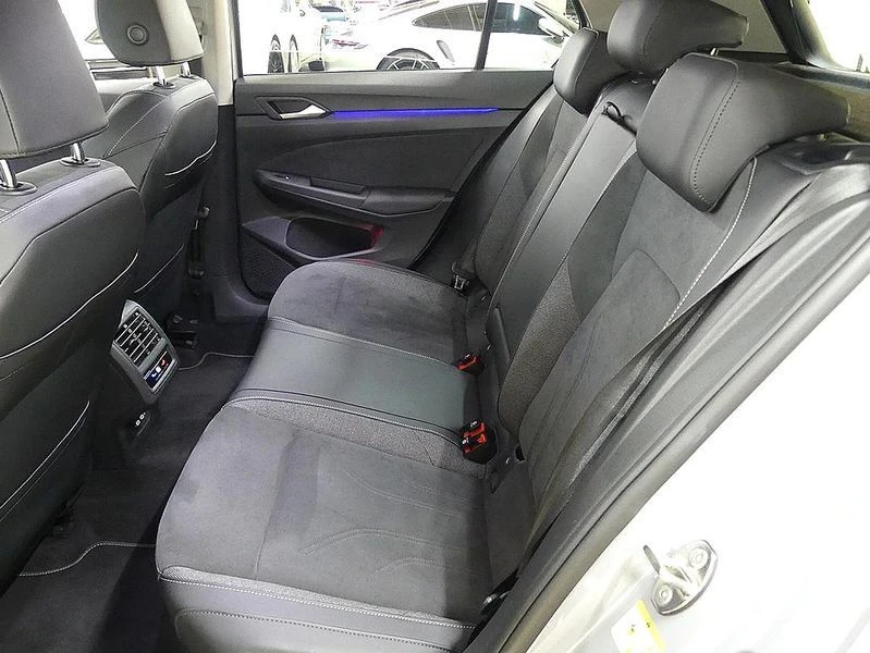VW Golf 2.0 Automatic КРАЙНА ЦЕНА: 30252 EUR !!!РЕАЛНА КРА, снимка 17 - Автомобили и джипове - 55969470