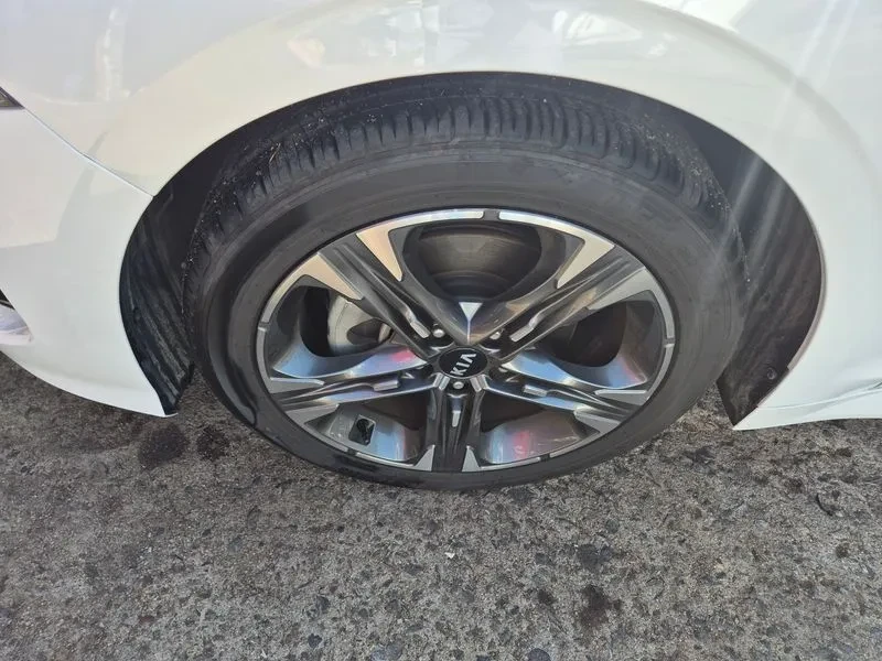 Kia K5 2.0 Noblesse, снимка 7 - Автомобили и джипове - 56355391