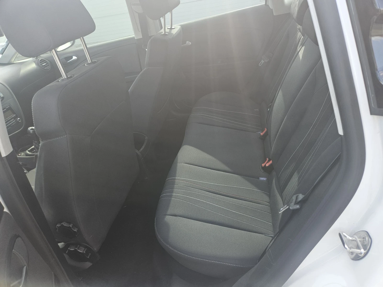 Seat Leon 1.6 TDI / 105 �. �.  COPA | Mobile.bg � ����������� 15