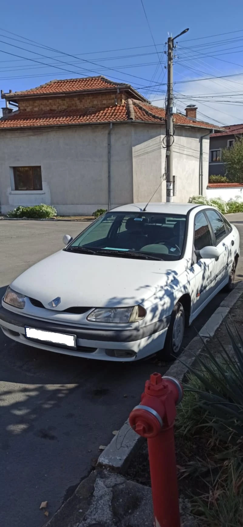 Renault Laguna 1.8 Теглич /Газ нова - изображение 3