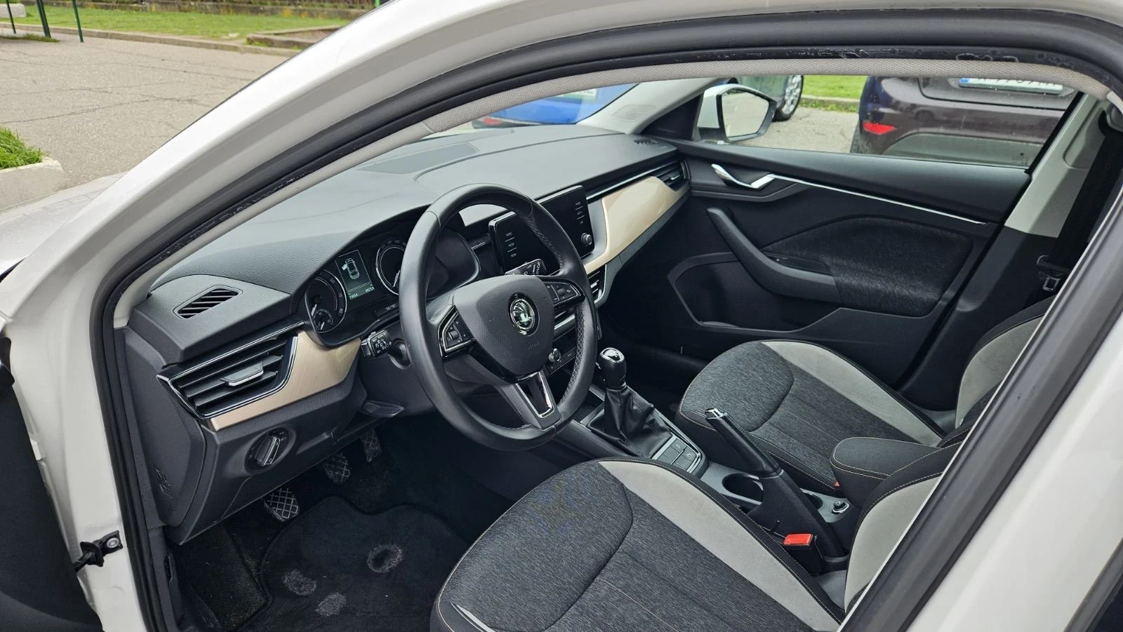 Skoda Scala Гаранционен. 74355 км. - изображение 9