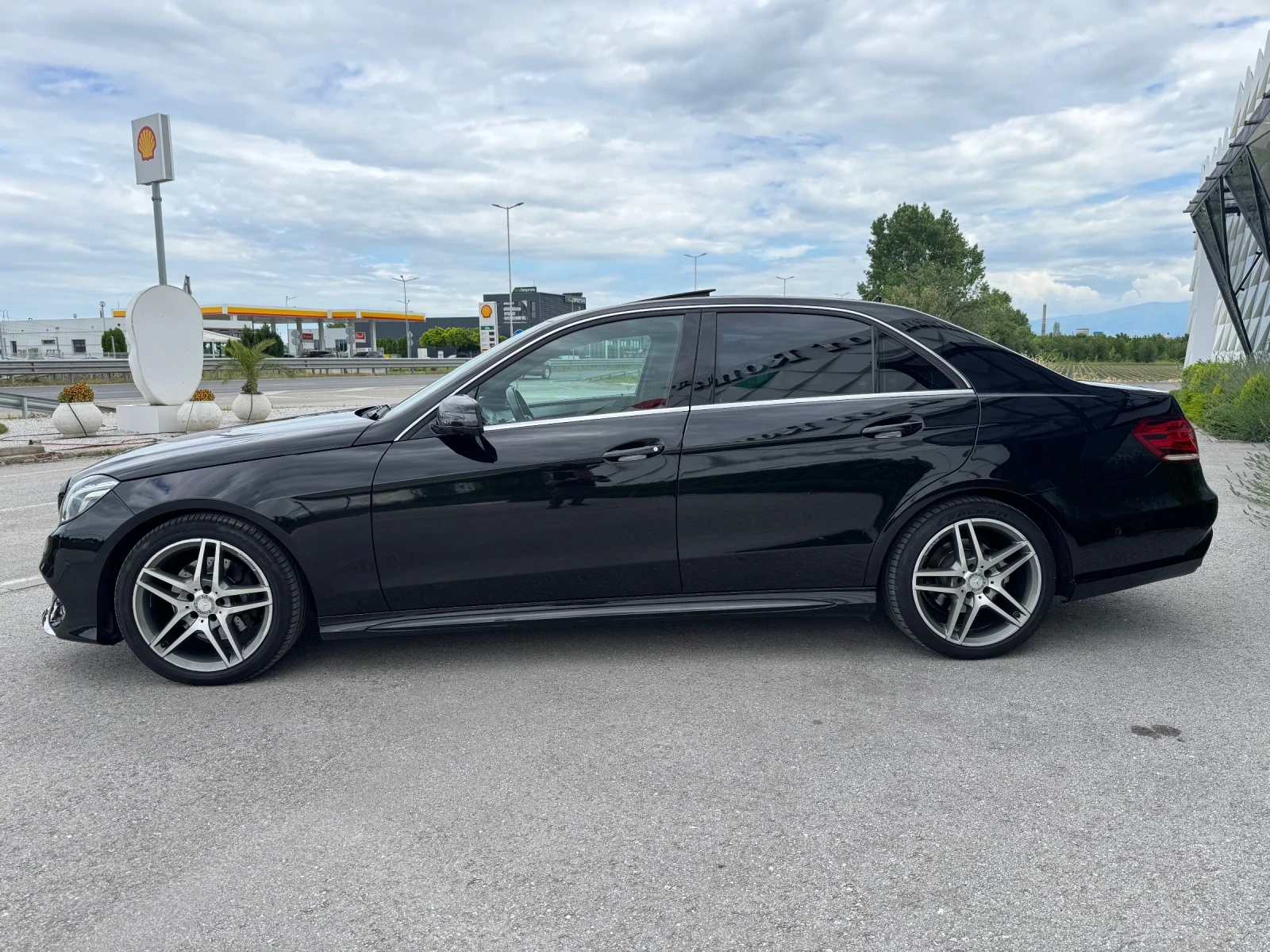 Mercedes-Benz E 220 E220 9G tronic - изображение 7