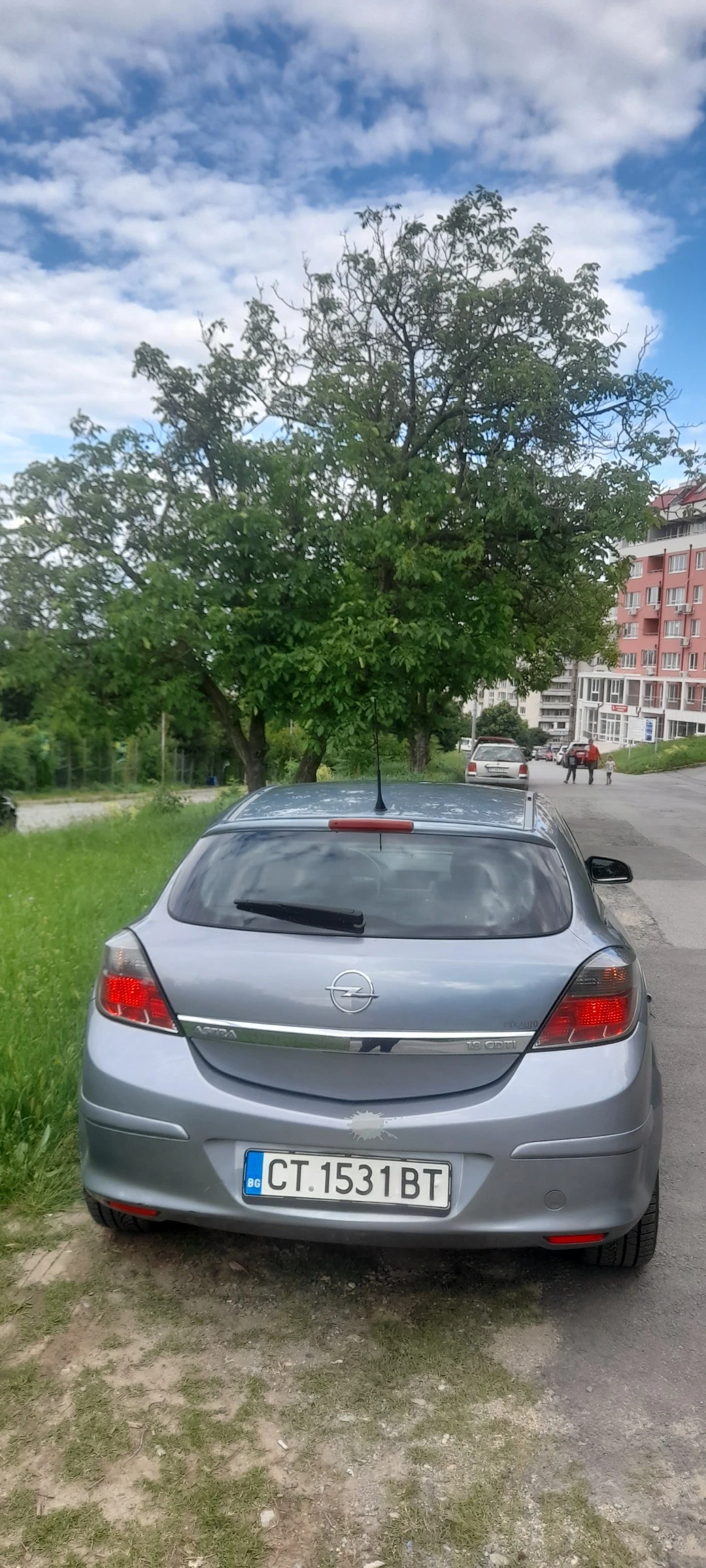 Opel Astra Опел Астра Н GTC - изображение 2