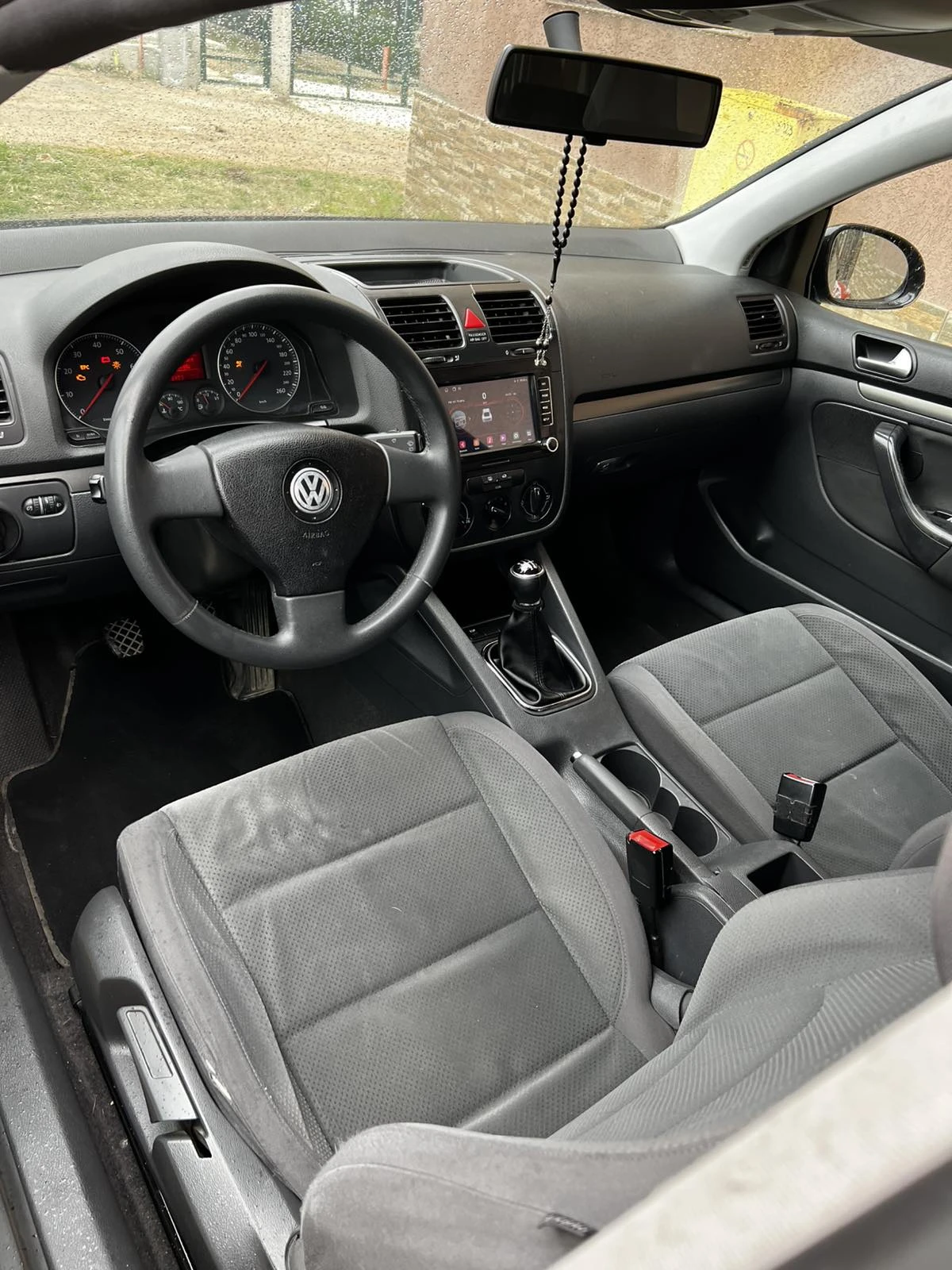 VW Golf 1.6 - изображение 8