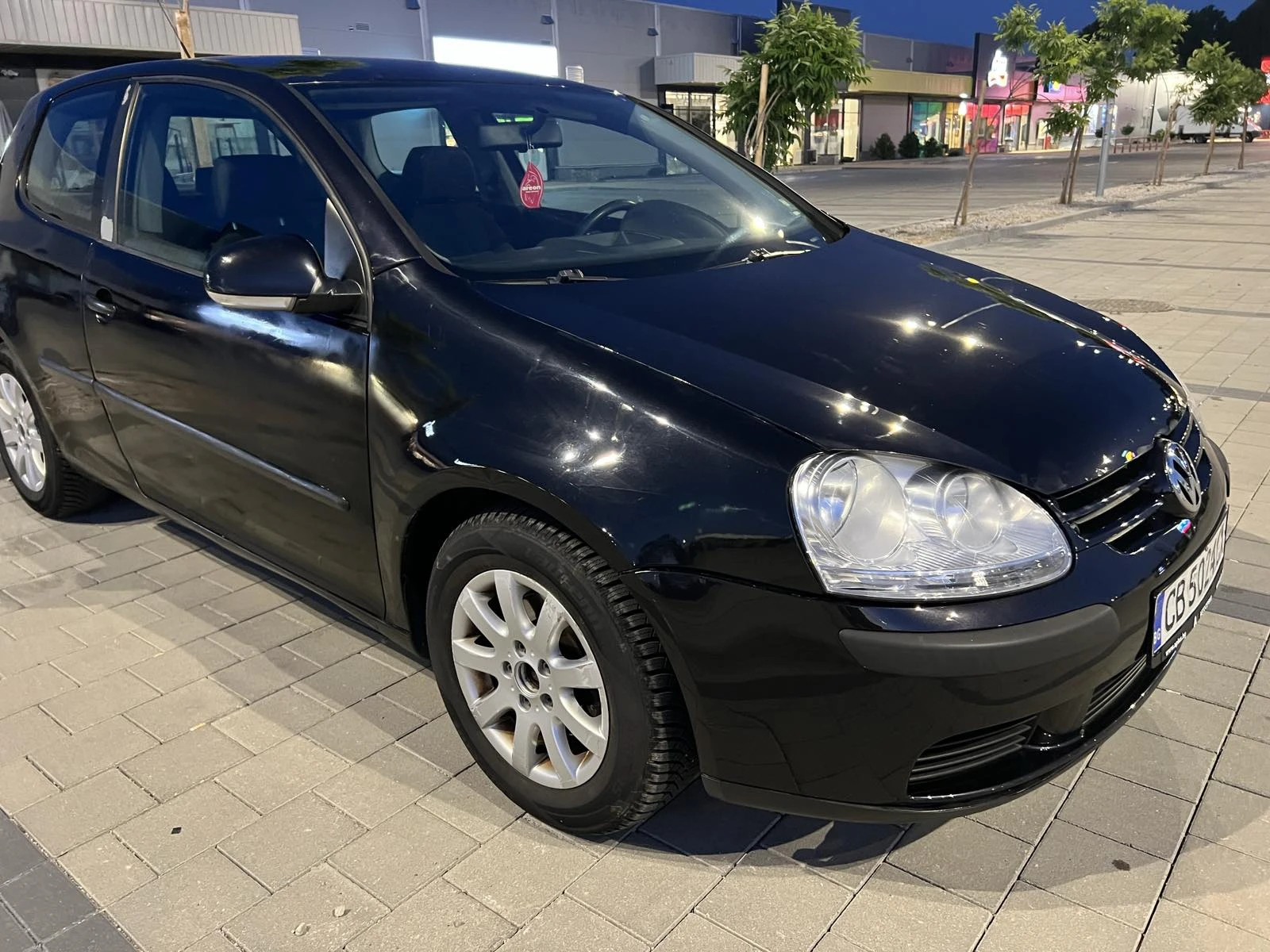 VW Golf 1.6 - изображение 7