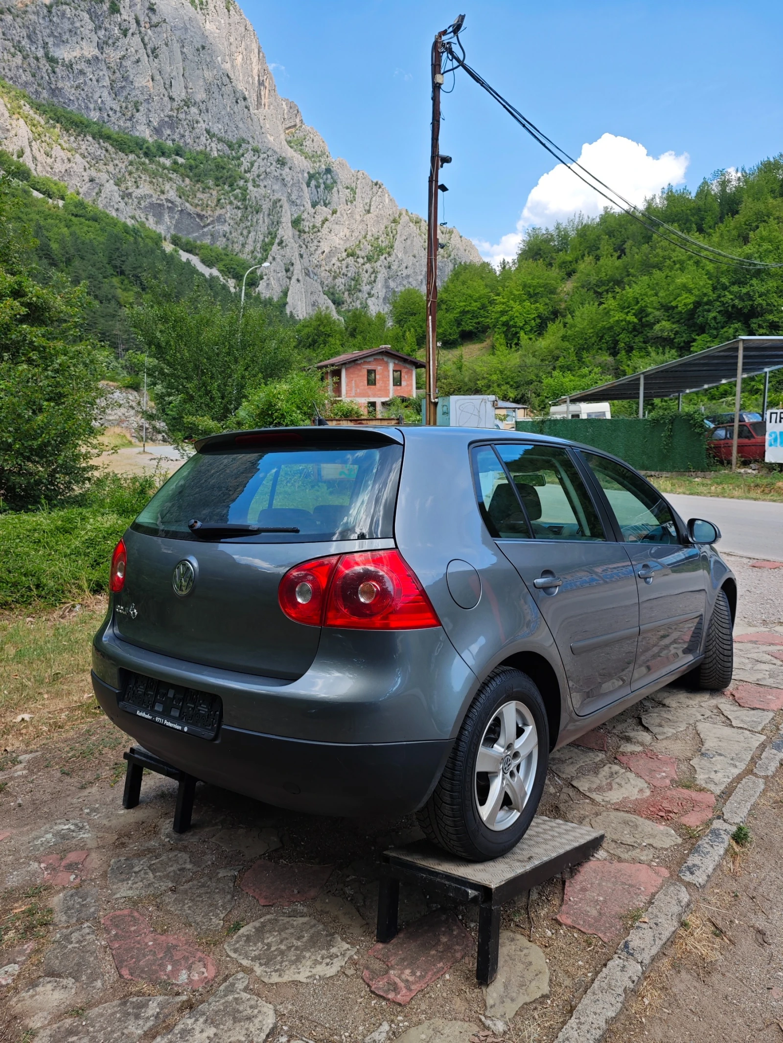 VW Golf 1.4I 80к.с. - изображение 4