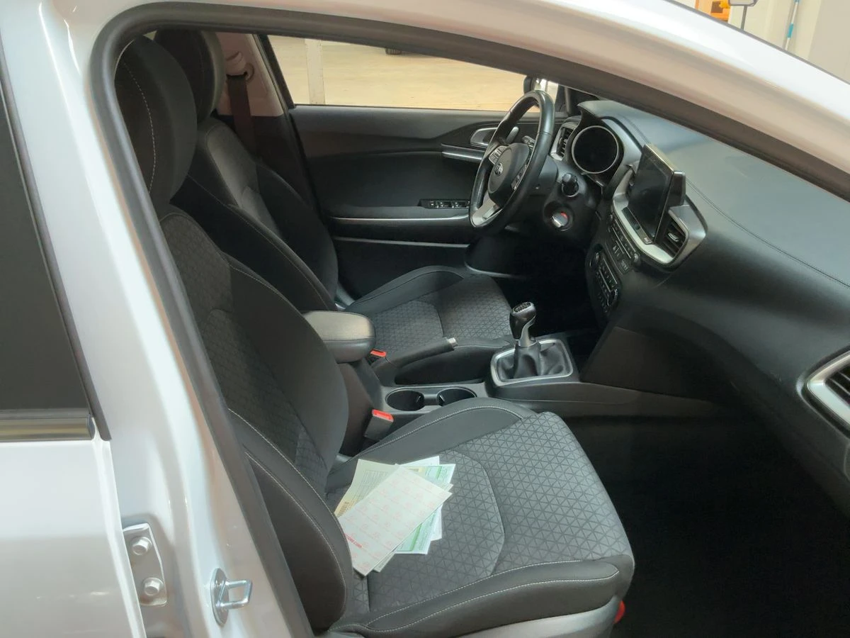 Kia Ceed 1.4 MPI* LED* EURO 6 - изображение 8