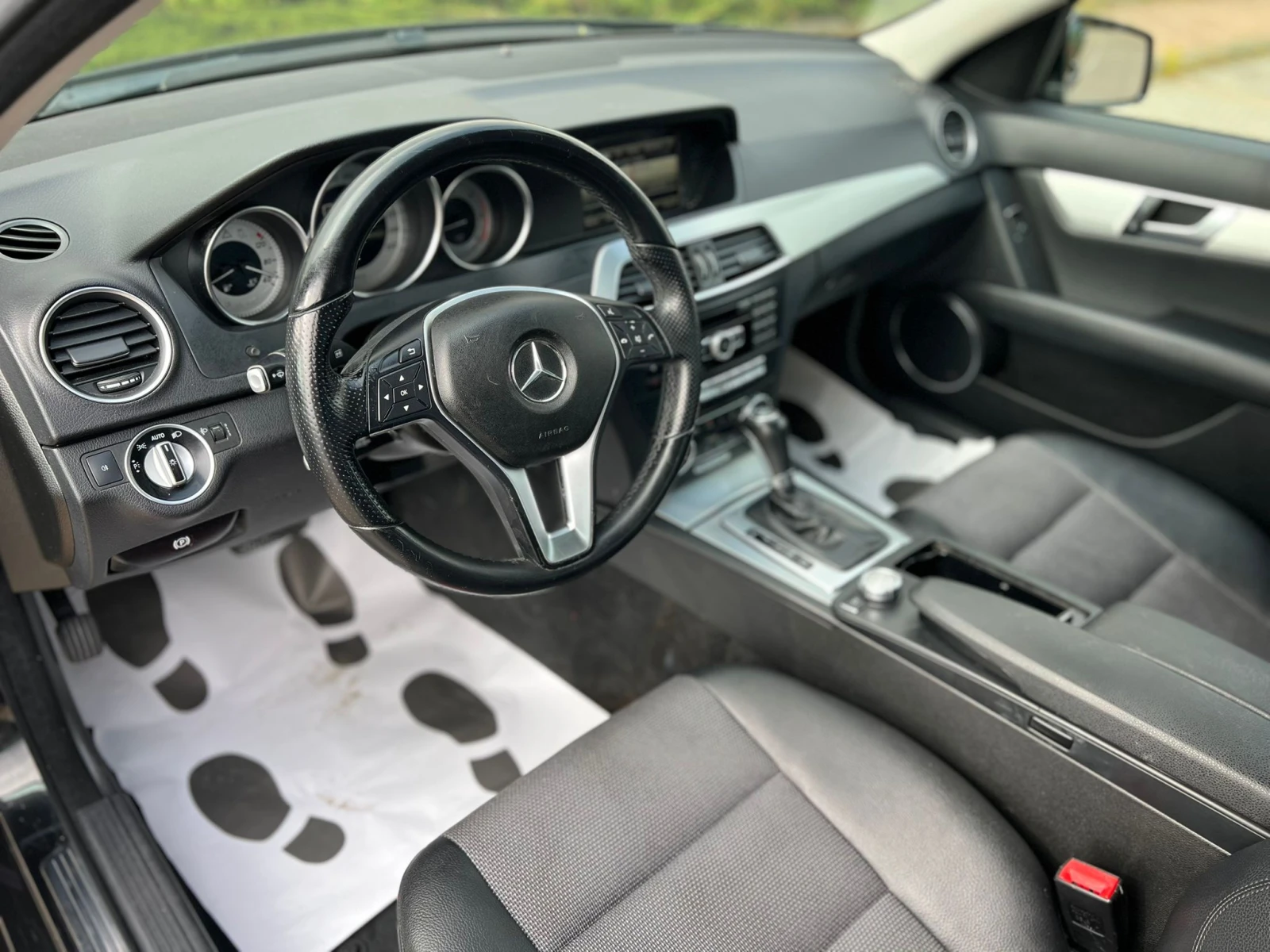 Mercedes-Benz C 220 2.2CDI     349    | Mobile.bg   10