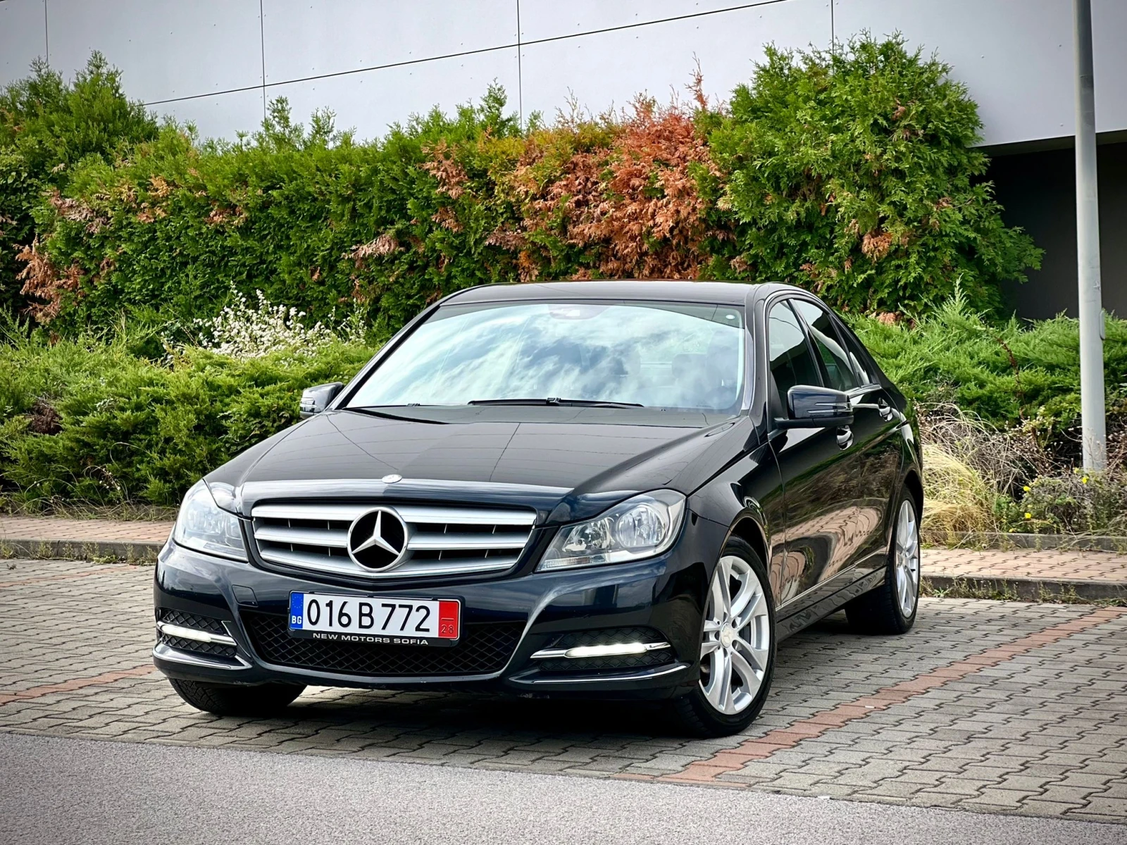 Mercedes-Benz C 220 2.2CDI     349    | Mobile.bg   1