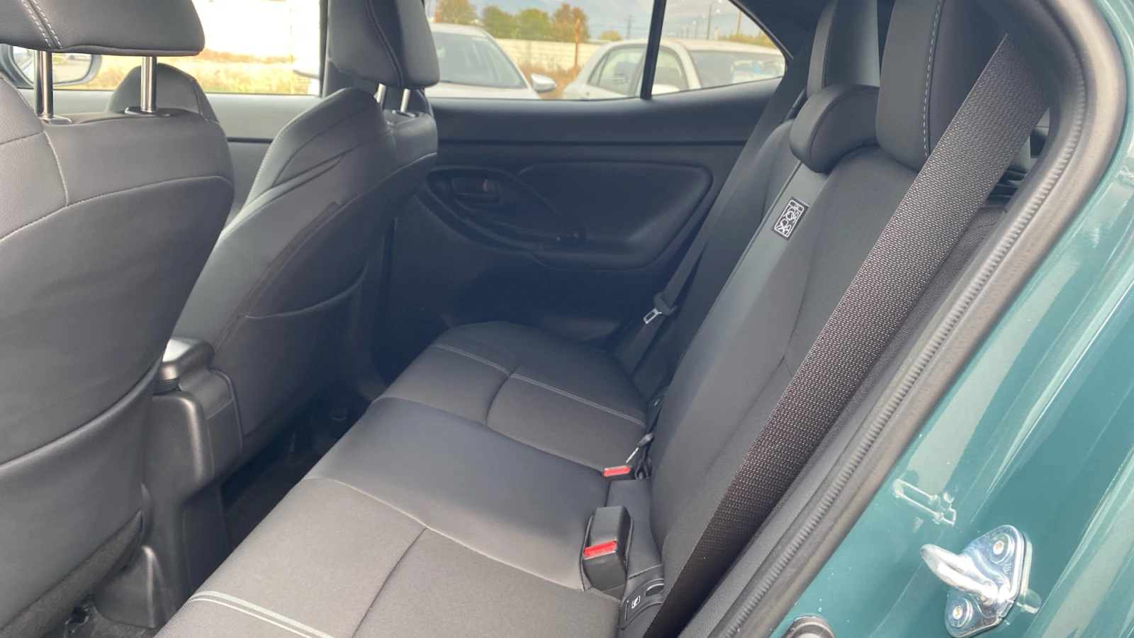 Toyota Yaris Cross 1.5 HEV, Elegance,   | Mobile.bg   13