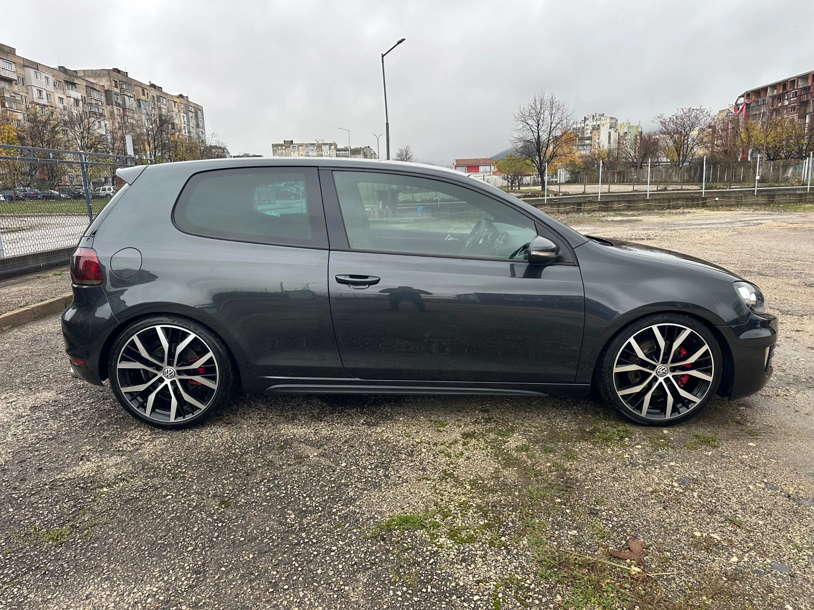 VW Golf 2.0TSI GTI | Mobile.bg   8