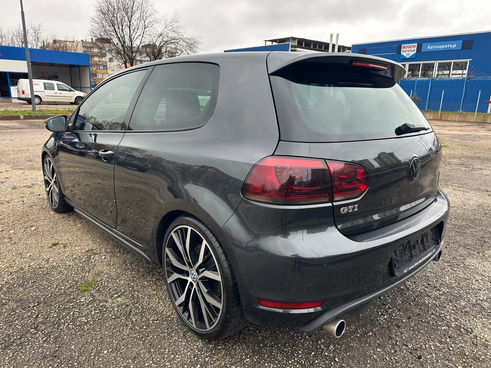 VW Golf 2.0TSI GTI | Mobile.bg   5